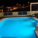 Διαμέρισμα En Con Piscina Privada *