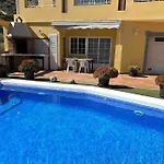 Διαμέρισμα En Con Piscina Privada