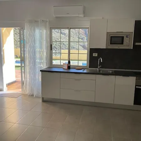 Apartmán En Con Piscina Privada *