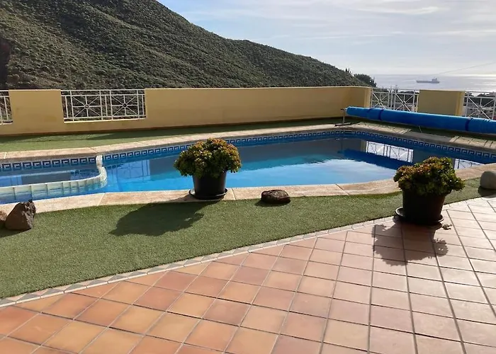 アパート En Con Piscina Privada *