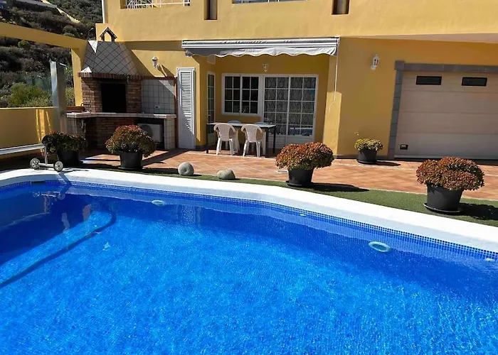 アパート En Con Piscina Privada