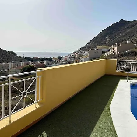 Lejlighed En Con Piscina Privada