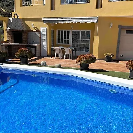 Lejlighed En Con Piscina Privada